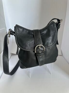 Vintage Coach Soho Black Leather Flap Crossbody Shoulder Bag #9480 - Y2K Classic